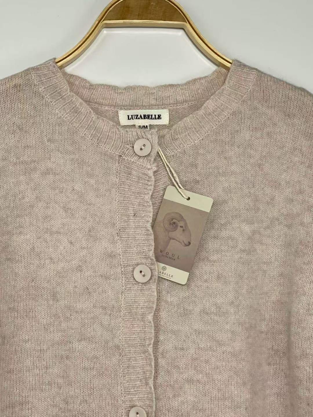 100% Wool Soft Knit Cardigan – Ecru – Ecru