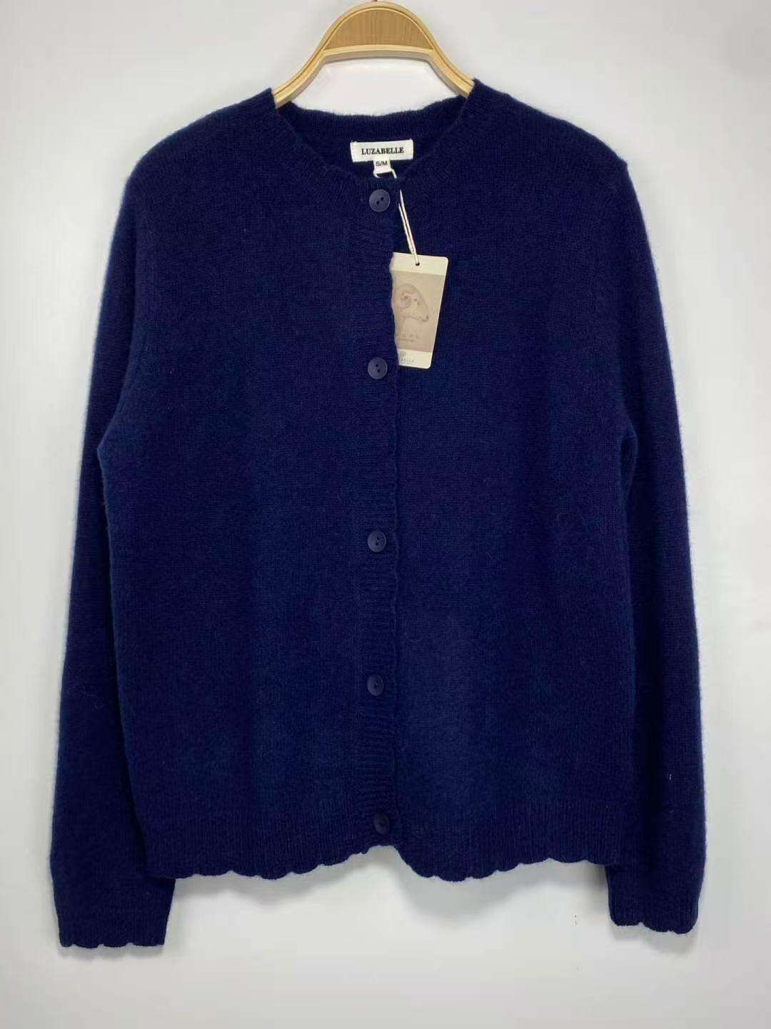 100% Wool Soft Knit Cardigan – Navy – Navy