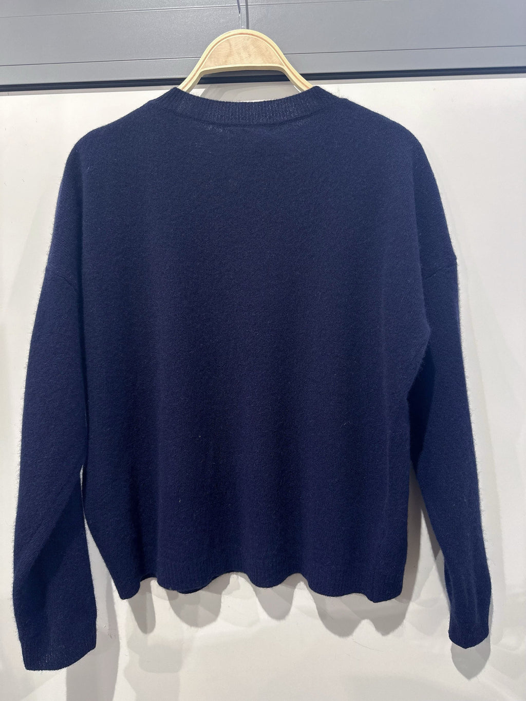 100% Wool Long-Sleeve Sweater – Navy – Navy