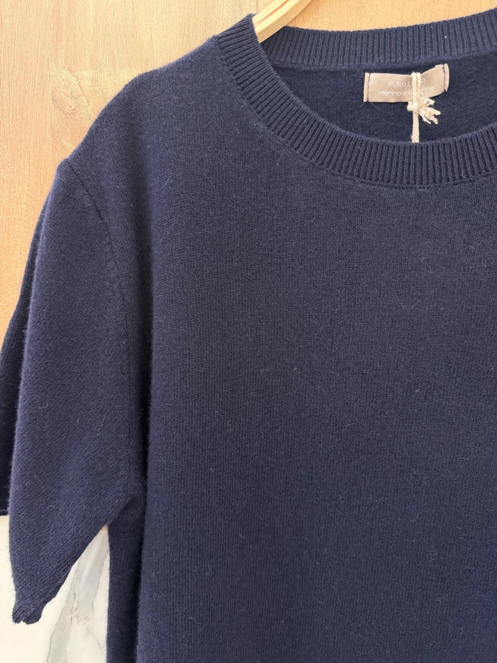 100% Wool Soft Knit Short-Sleeve Sweater – Navy